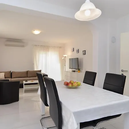 House Senka 1805 Holiday home
